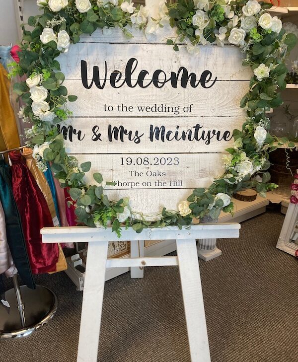 Heart Easel For Hire
